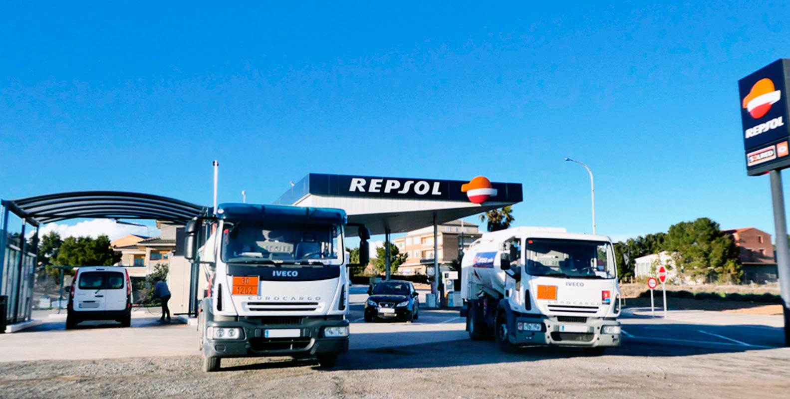 Estacio-de-Servei-Emili-Guiu-Sentis-banner-6